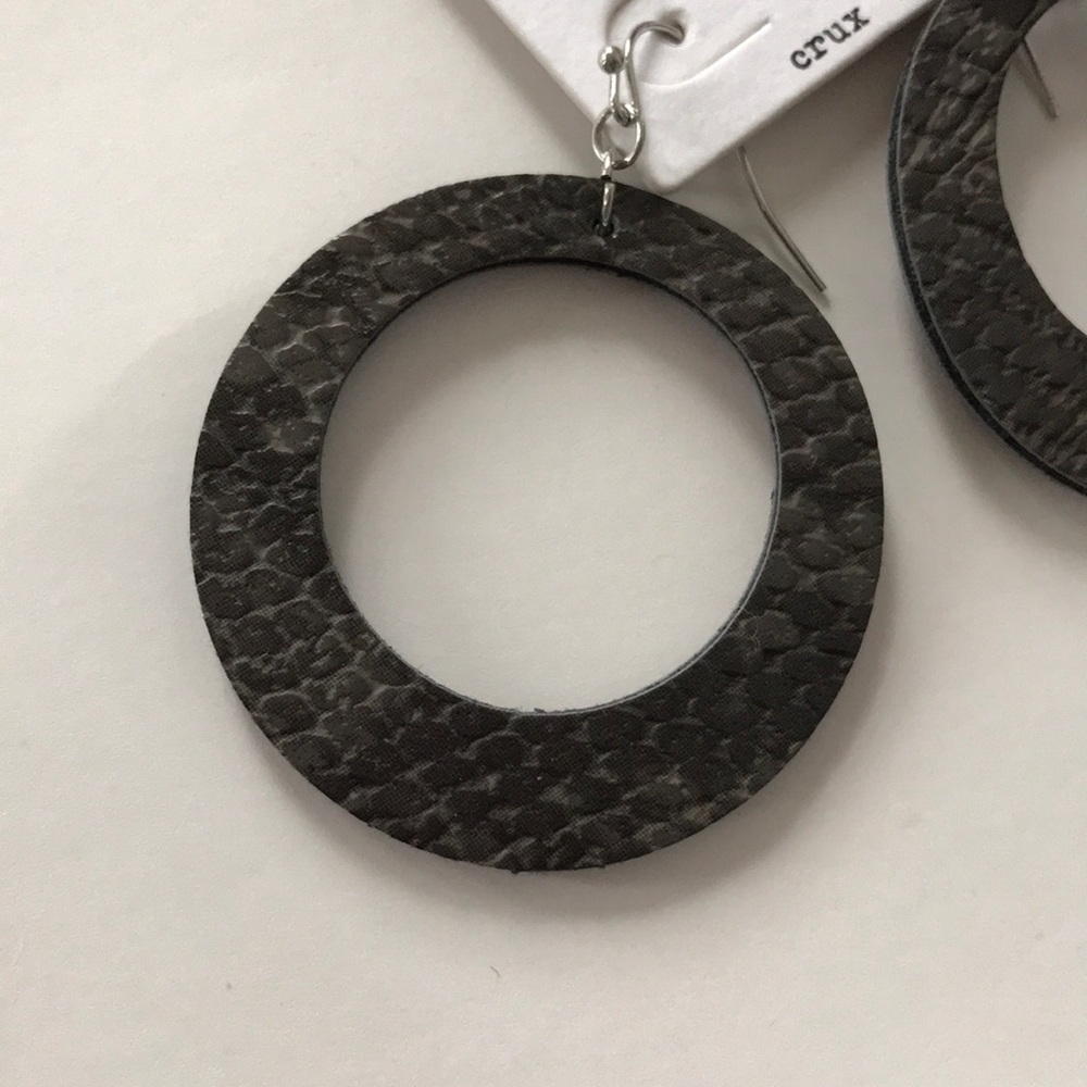 Faux Leather Circle Dangle Earrings - Picture 3 of 5